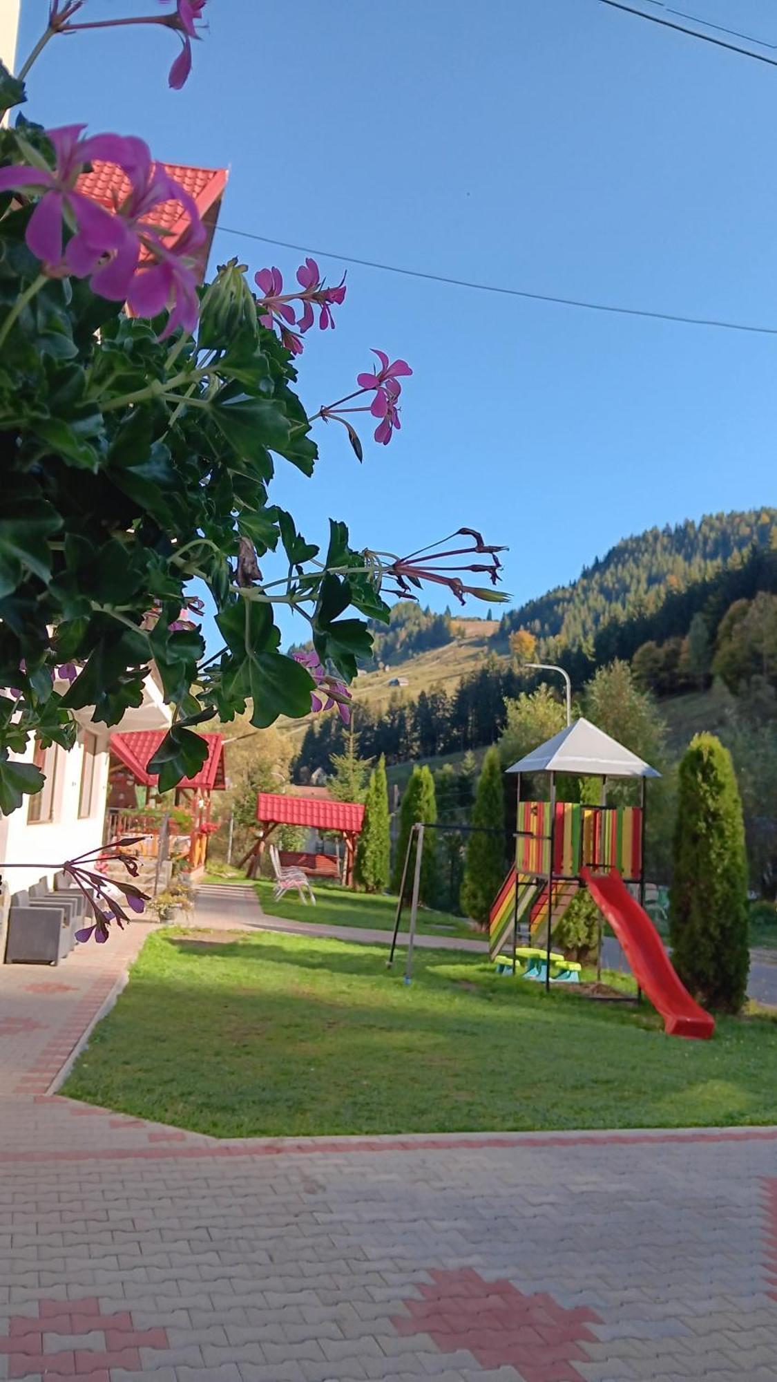 La Cascade 2 Hotel Moeciu De Sus Luaran gambar